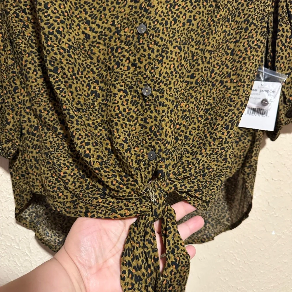 Free People Celia Top Leopard Print High Low Button‎ Front Size Medium